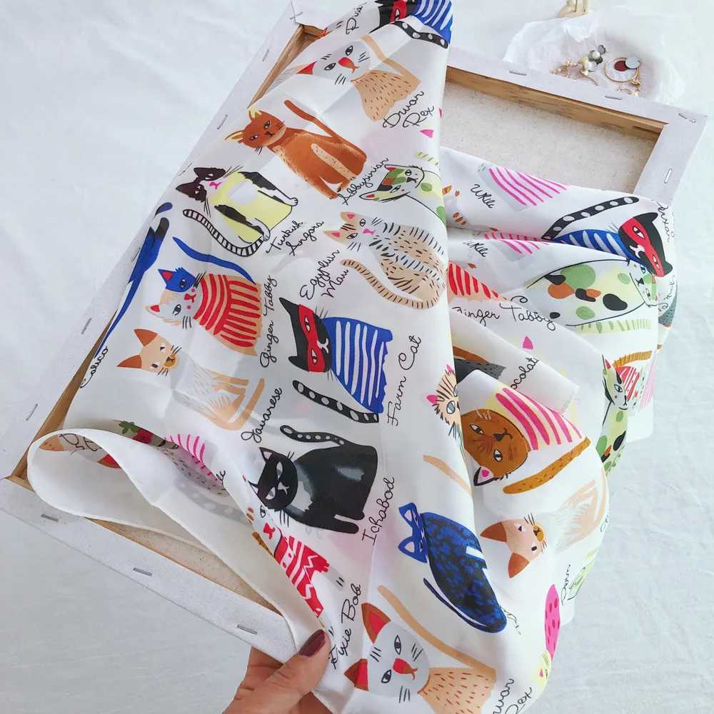 New Fashion Cat Printed Silk Square Scarf 90 * 90cm Womens Neck Hair Tie Strap Bag Knitted Soft Collar Headscarf W240810