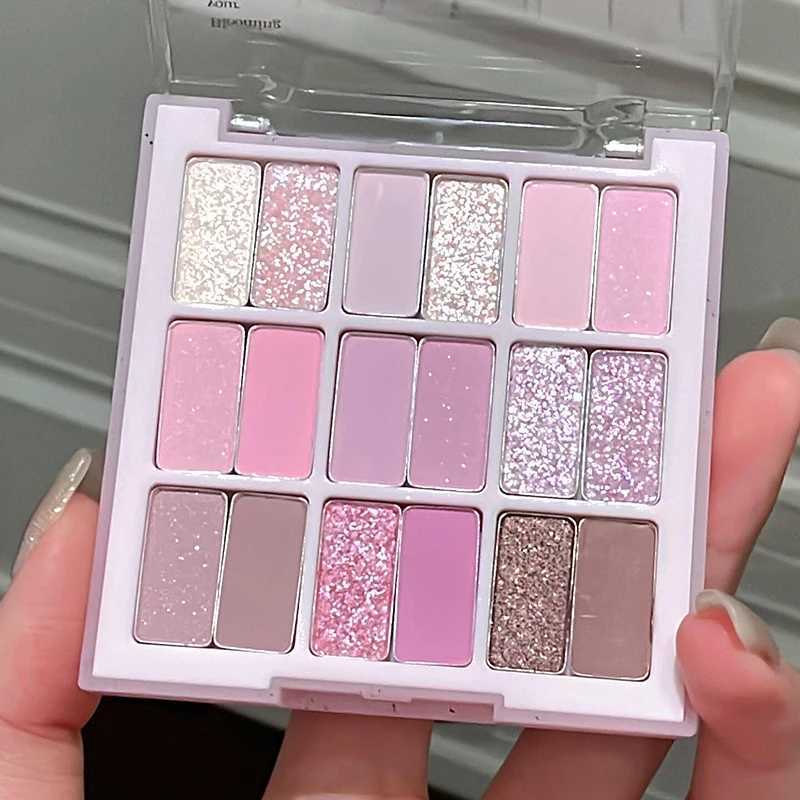 DIKALU 18 Color Eyeshadow Palette Strawberry Summer Matte Eyeshadow Plate Low-saturation Waterproof Long-lasting Portable MakeupCL240812