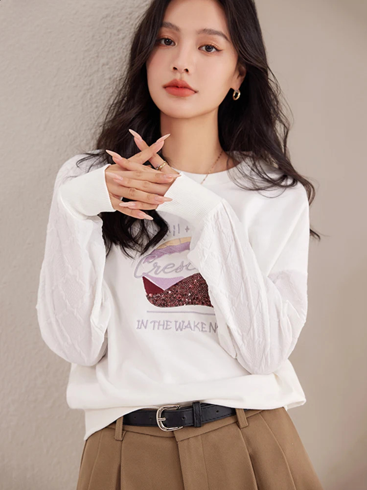 Autumn/Winter Fashion Long Sleeve Embroidered Tops Round Neck Sweatshirt Women Casual Versatile Pullover Hoodies 240812