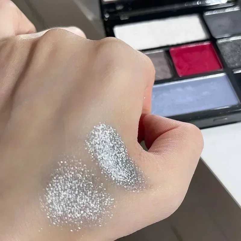 Cement Grey Black Eye Shadow Palette eye shadow Glitter Lasting eye shadow Earth Color Pigment Korean CosmeticsW241212