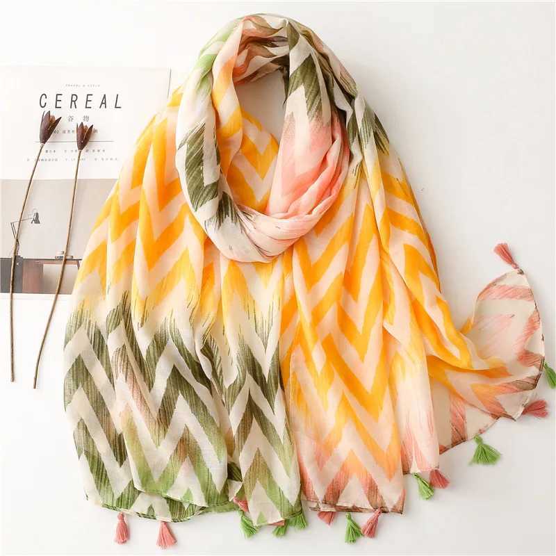 Floral tassel adhesive scarf womens shawl and wrapped headscarf womens hair band luxury Muslim headscarf 180 * 90cm Echape Bandanas W240810