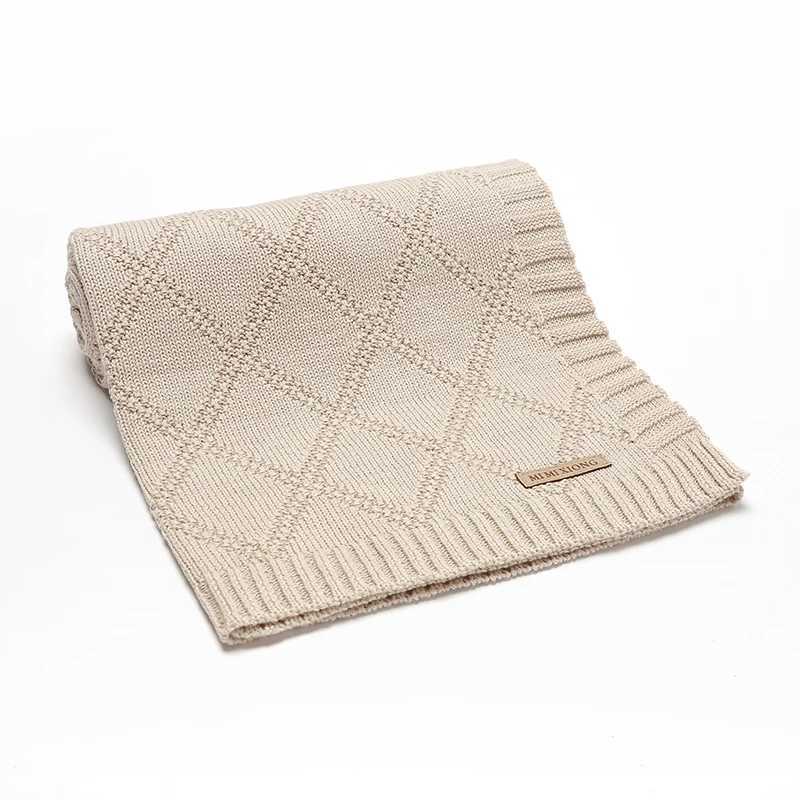 Baby blanket newborn boys and girls cotton stroller daycare center swaddle packaging blanket 90 * 70cm outdoor throwing game mat for young childrenW24