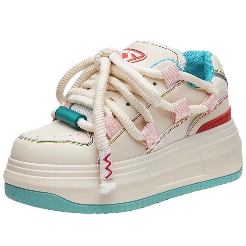 Internet Celebrity Height Increasing White For Women In Autumn New Thick Soled Sponge Cake Small Sports And Leisure Board Outdoor Shoes