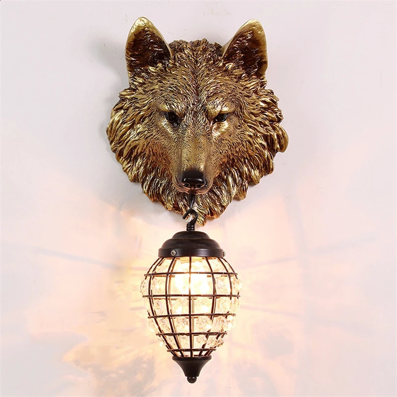 Resin Wolf wall lamp retro suitable for living rooms bedrooms attic industrial lights home decoration LED 240810