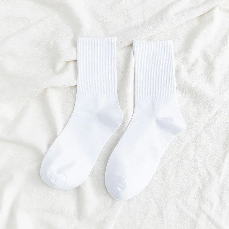 D Medium tube white socks solid color socks mens socks autumn and winter socks 240812