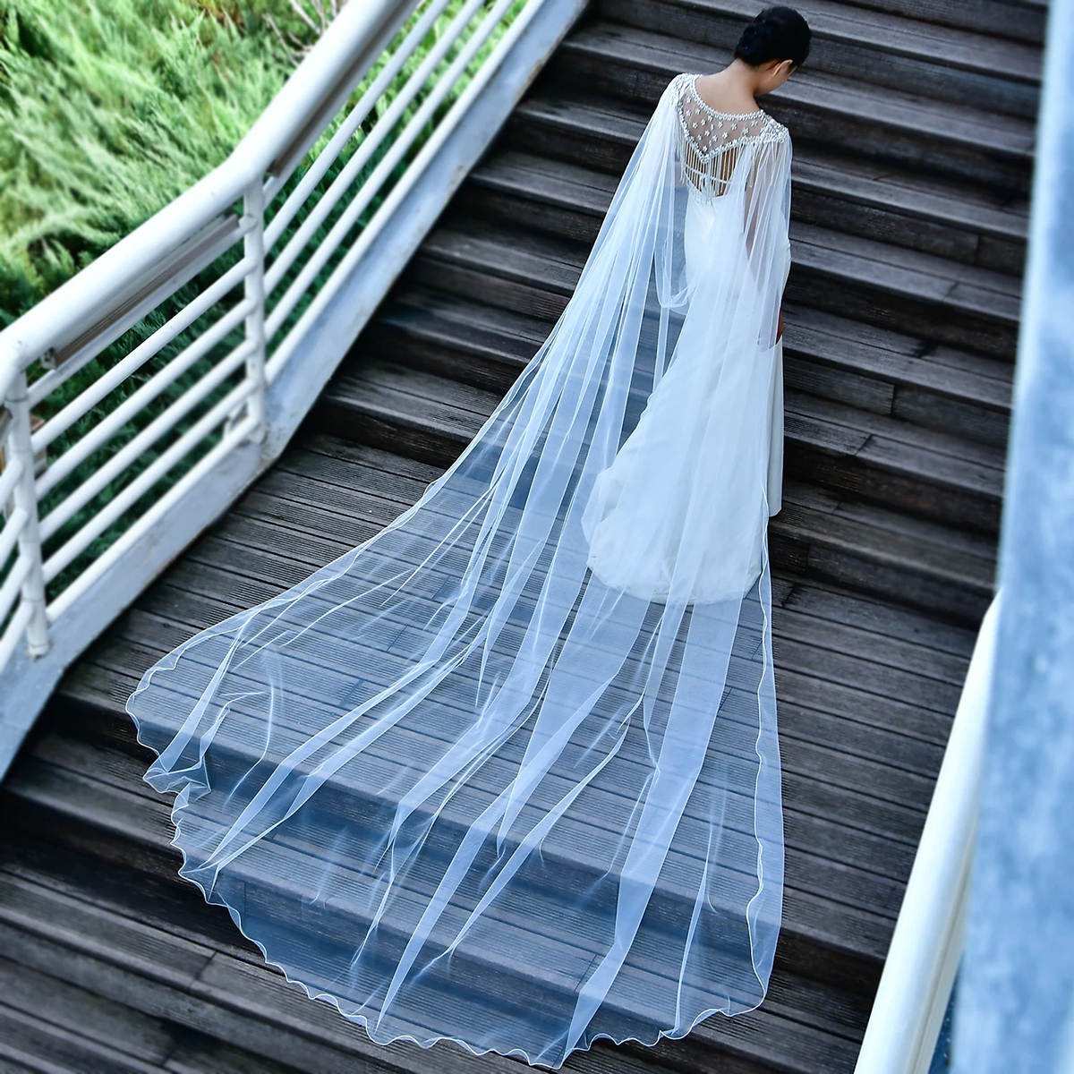 Gorgeous Long Wedding Wrap Beaded Tassel Crystal Beading Tulle Sleeveless Bride Shawl For Strapless Bridal Dress High Quality