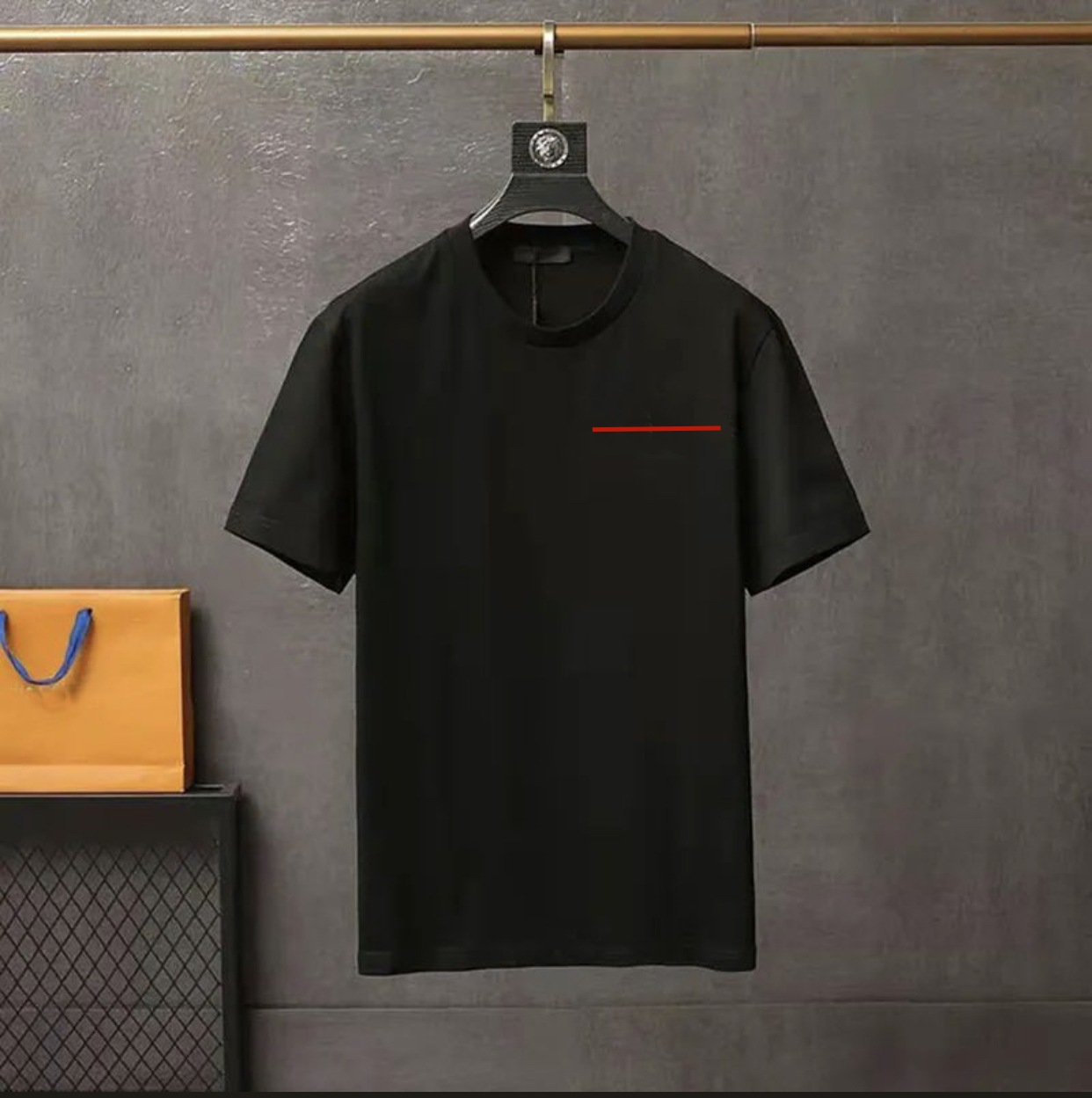 Designers Mens T-Shirts t shirts for Men women Tee Tshirt Luxury Clothes Fashion Casual Classic Short Sleeve Cotton Couple Womens Designer t-shirts Tees