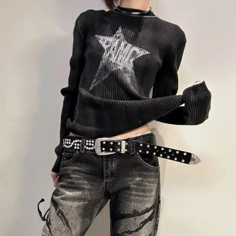 HOUZHOU Gothic Black Star Sweater Women Grunge Autumn Y2k Vintage O-neck Knitted Pullover Goth Short Jumper Kpop Korean Fashion 240812