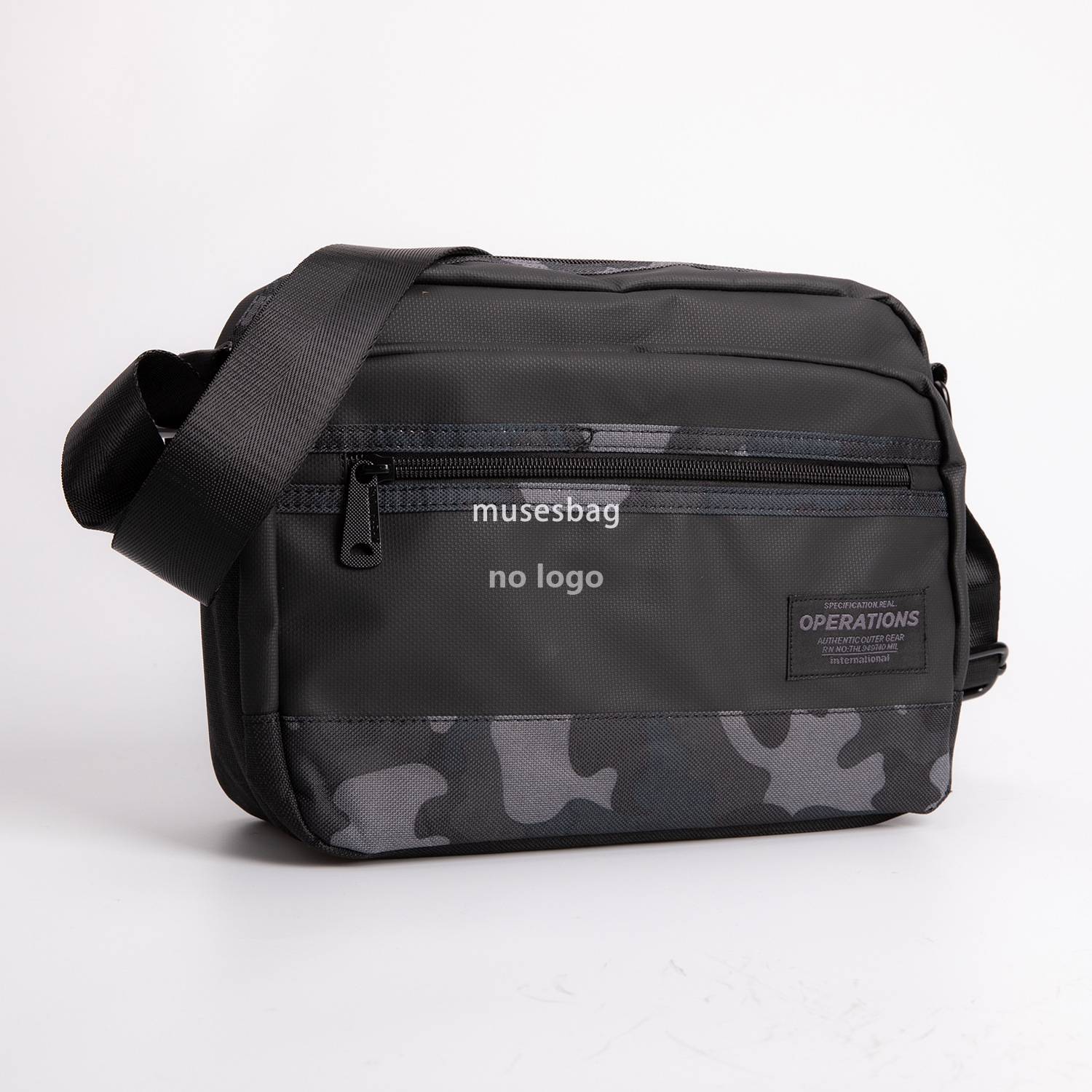 Men's bag shoulder bag crossbody bag Canvas casual student messenger bag Camouflage contrast crossbody bag Rain trend bag