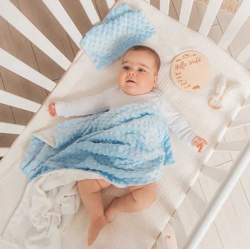 Customized embroidery name Velvet soft and breathable suitable for outdoor travel air conditioning baby blanket windproofW240810