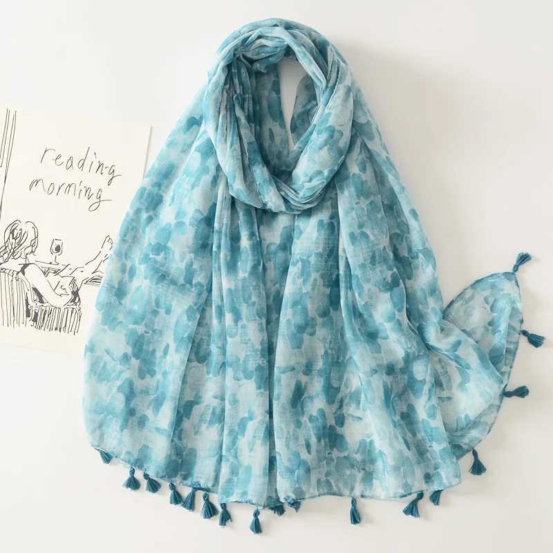 2024 Luxury Fashion Thin Petal Flower tassel Adhesive Shawl Womens High Quality Pashmina Headscarf and Wrap Foulard Muslim Sjaal W240810