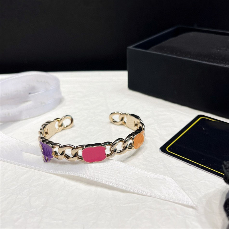 Designer Woman Men Bangle Luxury Fashion Brand Letter C Bracelets Women Bracelet Jewelry charm Cuff Gift CCliens 5678
