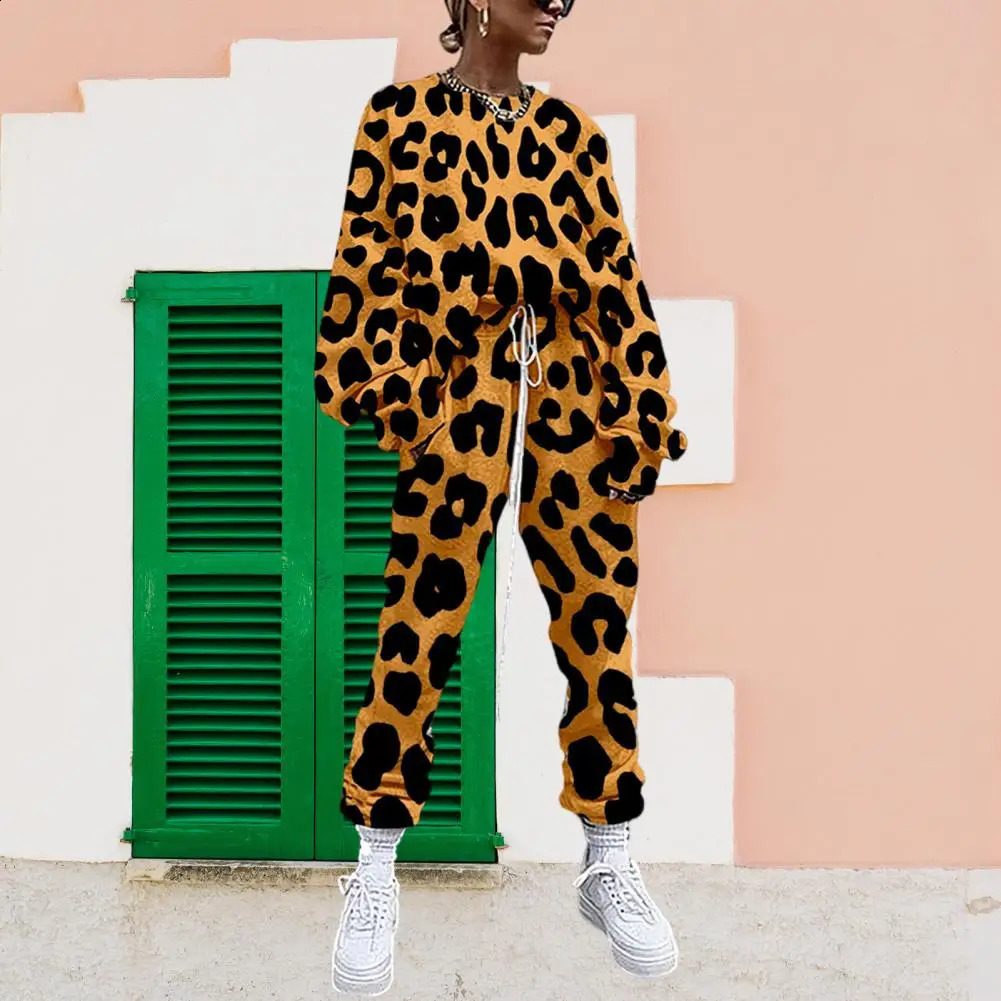 2Pcs/Set Stylish Women Tracksuit Washable Women Top Pants Leopard Relaxed Fit 3D Digital Print Outfit Tracksuit Streetwear 240812