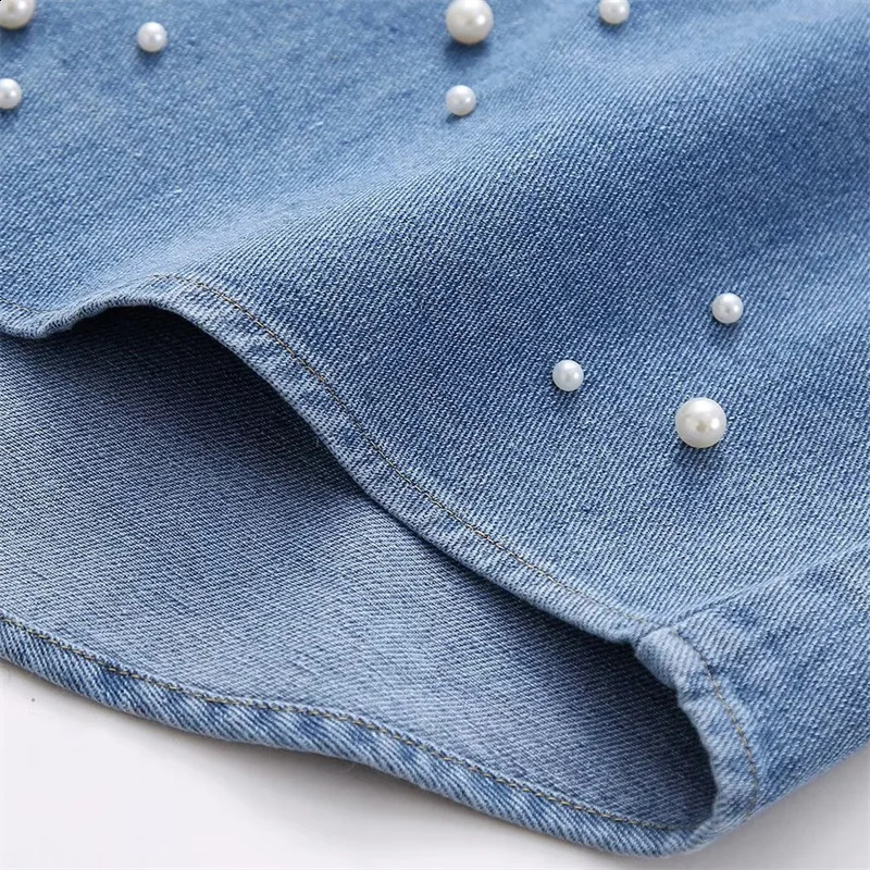 KEYANKETIAN Autumn Womens Pearl Embellished Denim Shirt French Style Fashion Buttons Long Sleeve Loose Crop Top Chemise 240812