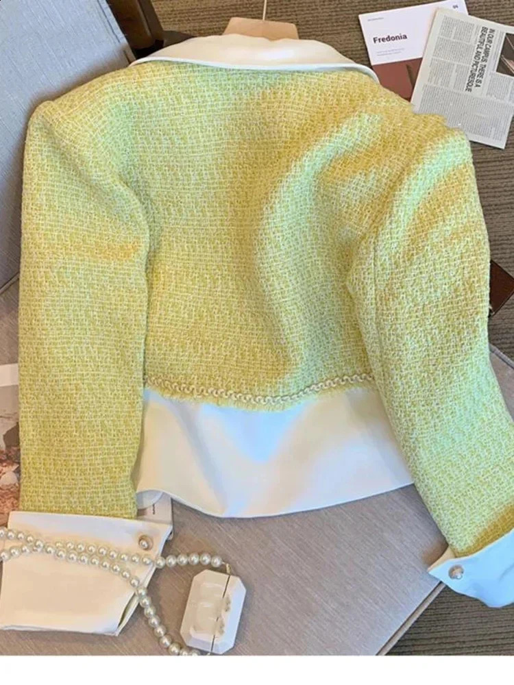 Elegant Lady Outwear Jackets Vintage Korean Fashion Yellow Tweed Jacket Coat Women Sweet Stylish Winter Woolen Short Coats 240812