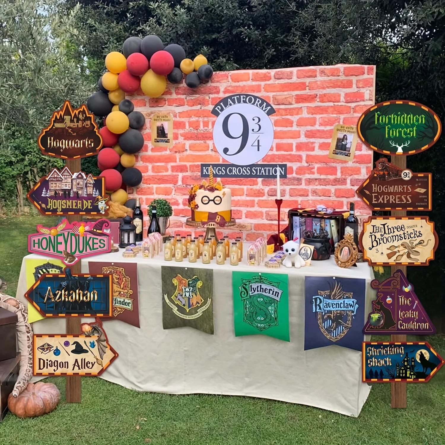 20 wizard party directional signs Harry supplies welcome birthday performers 240812