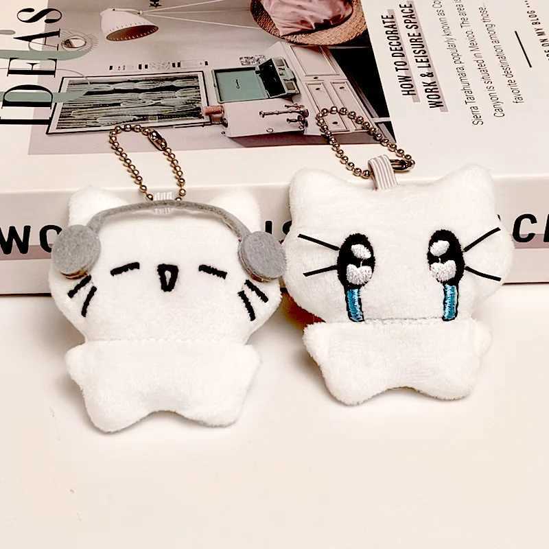 Cute headphones kitten couple keychain mini crying cat doll plush keychain for two mini cats keychain for bag pendant W240808