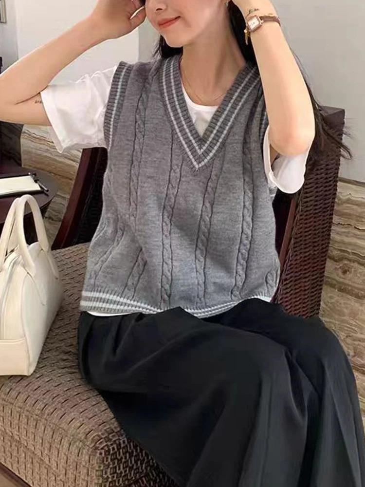 Jmprs Preppy Style Women Vest Sweaters Korean V Neck Striped Knitted Tops Fall Elegant Sweet Casual Female All Match Vest Coats 240812