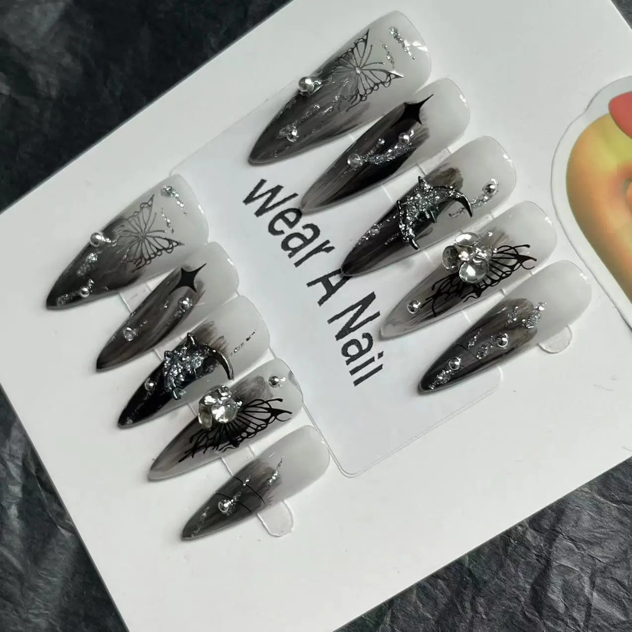 Handmade Punk Dark Long Stiletto Press on Nails Wearable Artificial With Art Full Cover Manicuree Rhinestone False Tips 240810