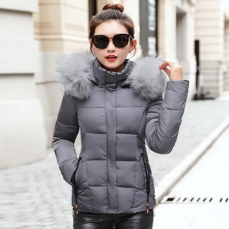 Winter Jacket Female Coat Gray fur collar Parka 4 Fashion Autumn Warm Casual Padded Parka Women Jacket Women 240813