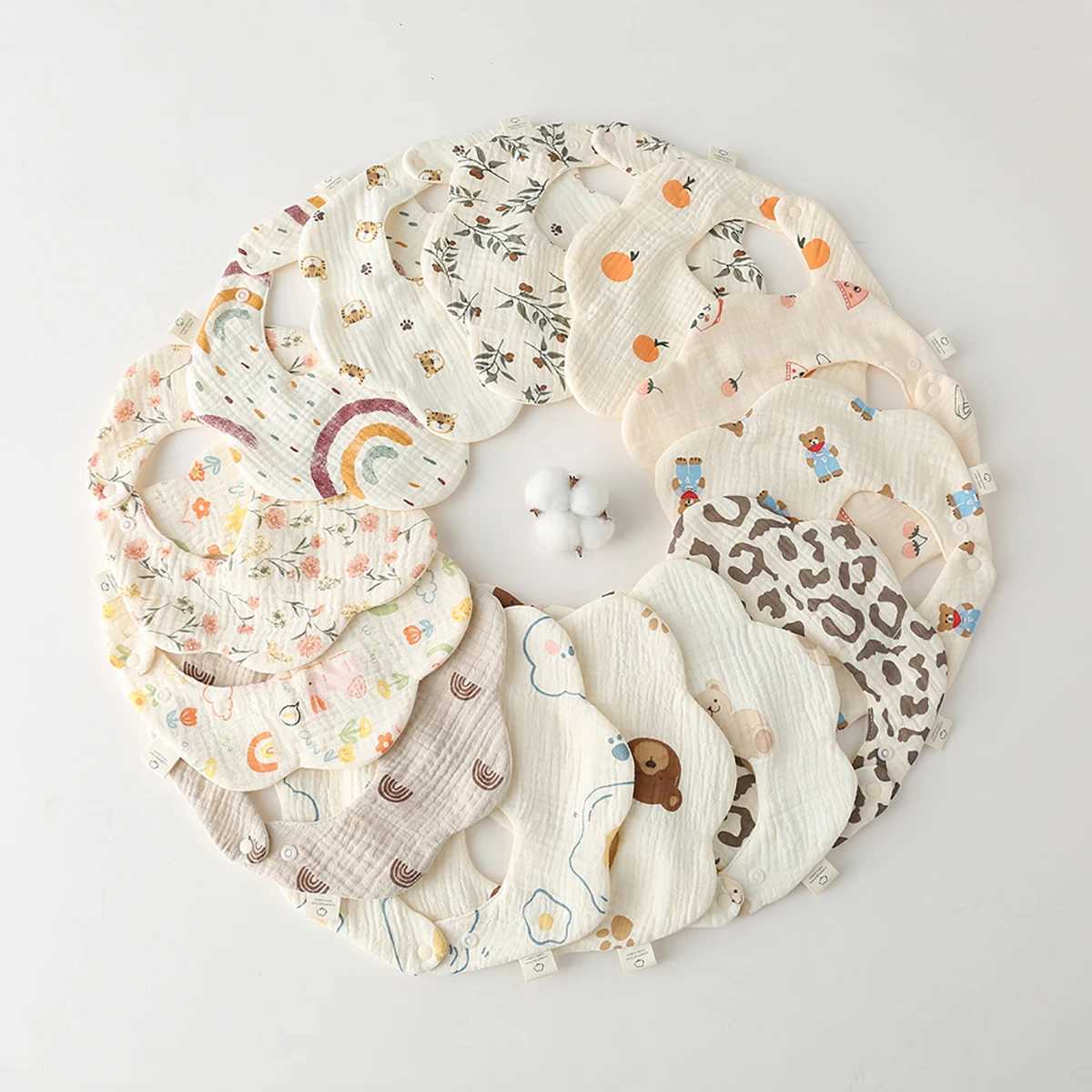 Bibs Burp Cloths Summer New Cotton Gauze Baby Bibs Soft Petal Infants Print Saliva Towel Newborn Toddler Burp Cloth Kid Feeding Bib Korean StyleL4812