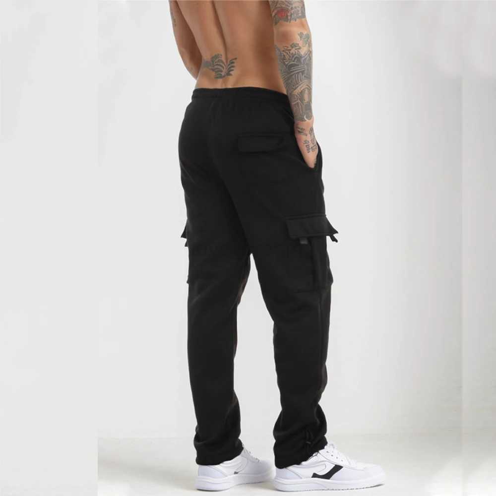 Mens Cargo Sweatpants Straight Fit Joggers Sports Pants Autumn Winter Streetwear Loose Fleece Long Pants Men Multi-pocket PantsXJ240813