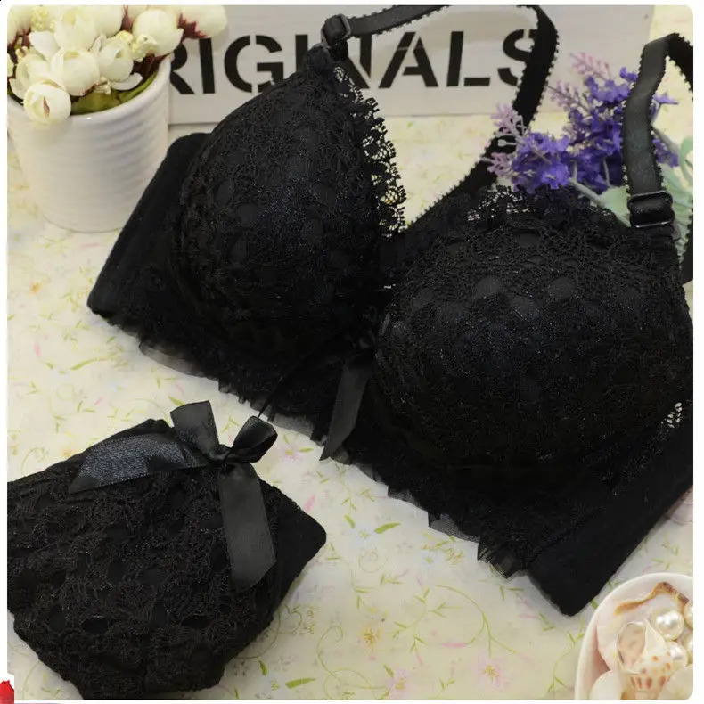 Sexy French Korean Bra Set Lace Gather Underwear Thin 34 Cup Adjustable Push Up Big Size 70-85 AB White Lingerie Sets 240812