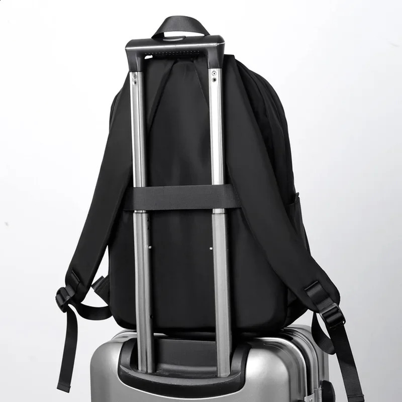 Mens waterproof large capacity ultra light backpack Fashion school 156inch laptop w240813