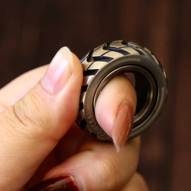 Ratchet Wheel Fidget Ring Fidget Slider Adult EDC Metal Fidget Toys ADHD Hand Spinner Stress Relief Toys Office Toy Adult Gift Y240810