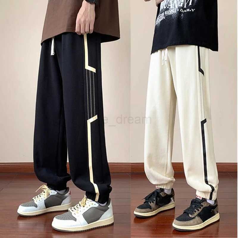 Mens Sweatpants Harem Wide Leg Male Sports Pants Striped Young Designer Sport Tracksuit Bottoms Slacks Comfortable Stylish Y2kXJ240813