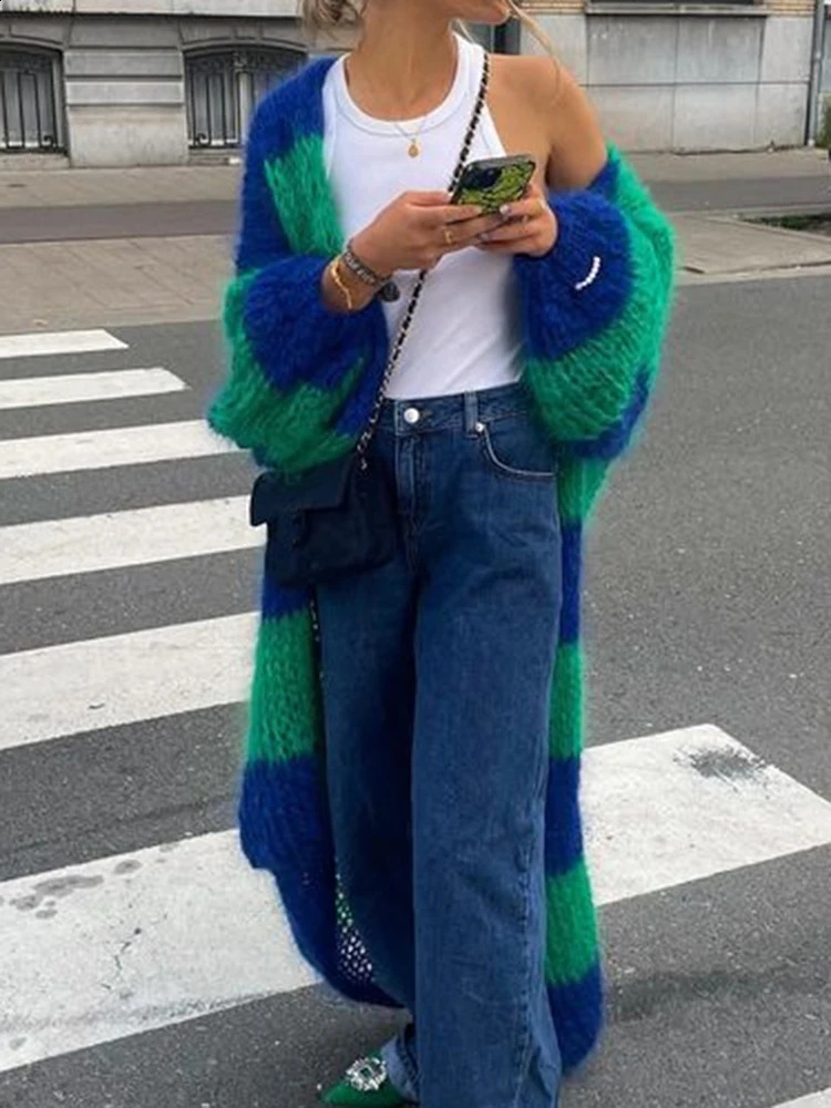 Long Knitted Cardigan Women Casual Striped Sweater Autumn Winter Vintage Loose Maxi Cardigan Lady Elegant Street Jacket Knitwear 240813