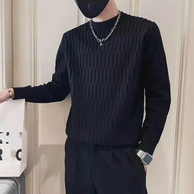 Autumn and winter mens floral round neck threaded solid underwear fashionable elegant commuting long sleeved top 240812