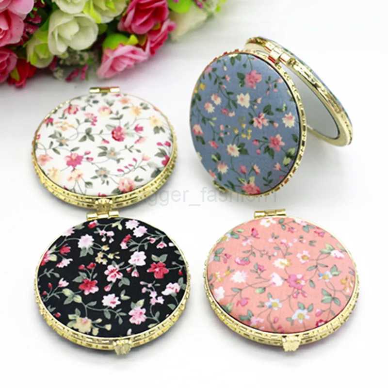 Pocket Floral Mirror Mini Makeup Compact Portable Two-side Folding Make Up Mirror Women Vintage Cosmetic Make Up For GiftXJ240813