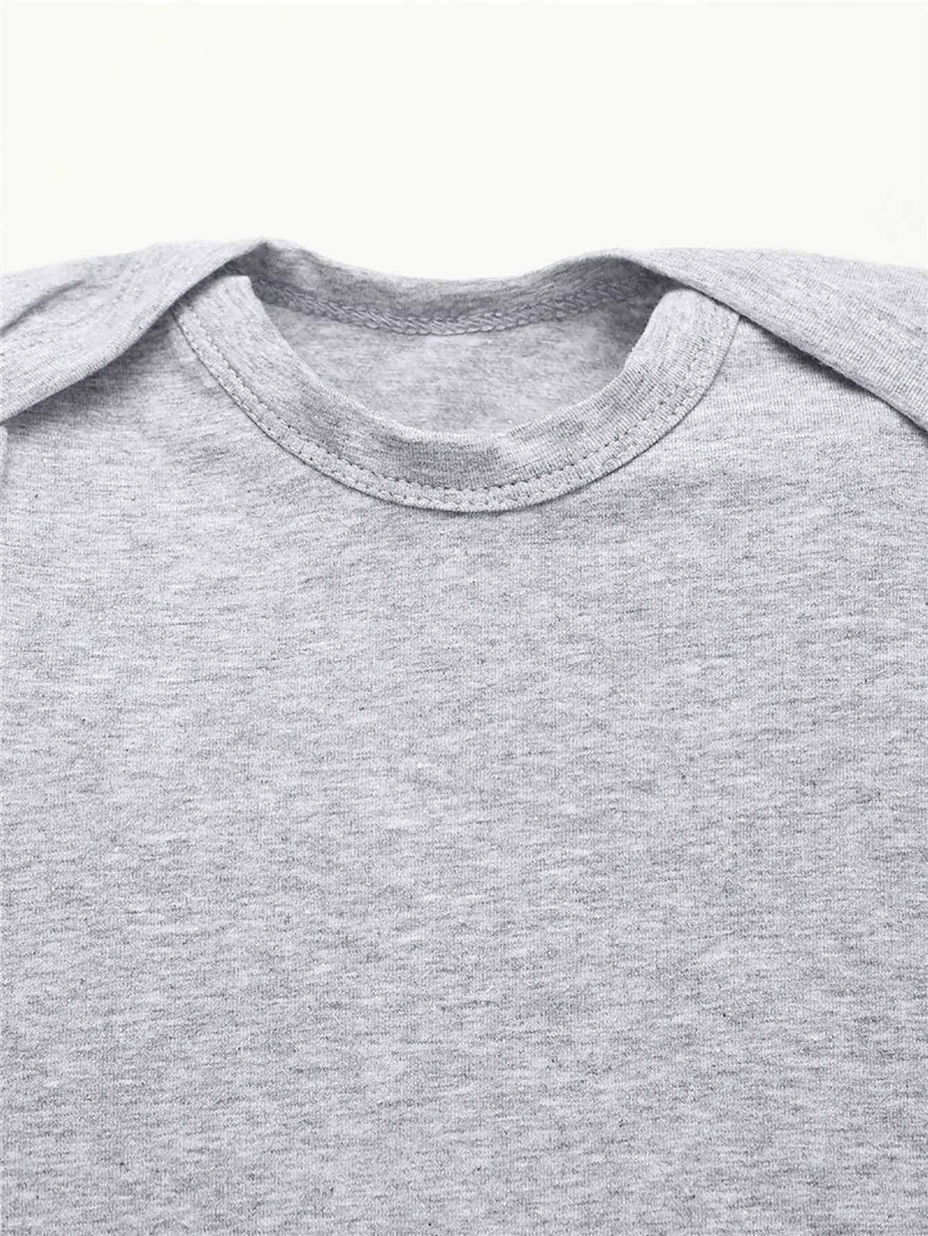 Summer Baby Onesie Funny Text Print Cute newborn boy and girl clothing Sleepwear Cotton short sleeved crew collar Family toddler jumpsuit W240812