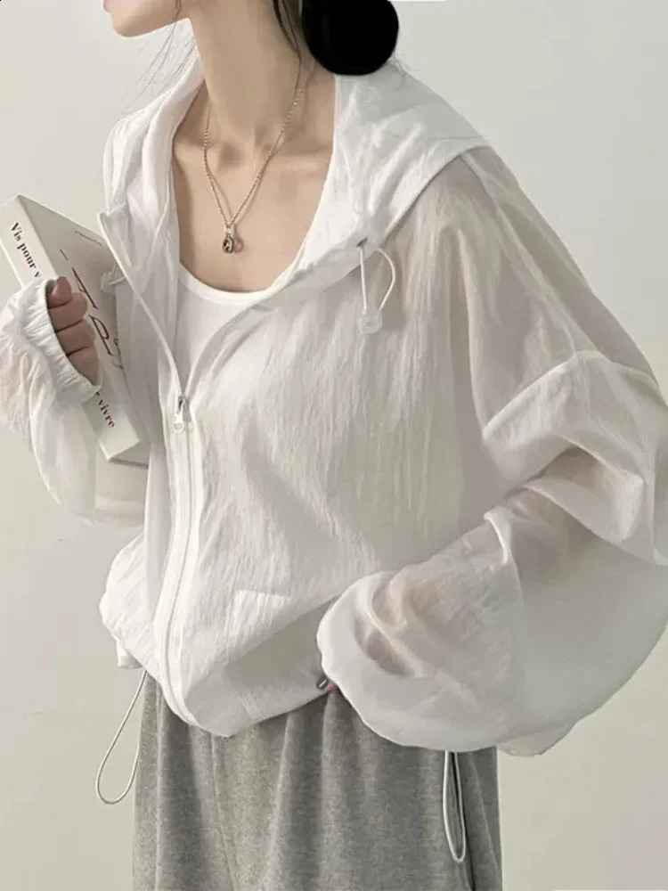 in Zip Up Hoodie Autumn Loose Casual Short Cardigan Korean Chic Solid Sweatshirts Zippers Long Sleeve Sunscreen Hoodies 240812