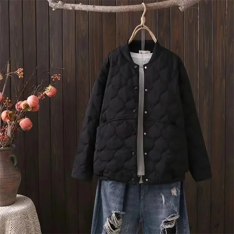 Winter Female Cotton-Padded Jacket Korean Large Size Down Coat Women Parkas Fashion Outwear Loose Frivolous Outcoat Top 240813