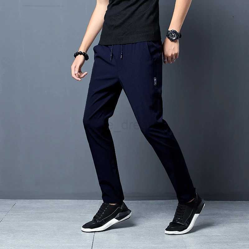 2024 New MenS Korean Fashion Casual Summer Thin Quick Drying Ice Silk Straight Pants Loose Sports 9-Point Trousers BoyXJ240813