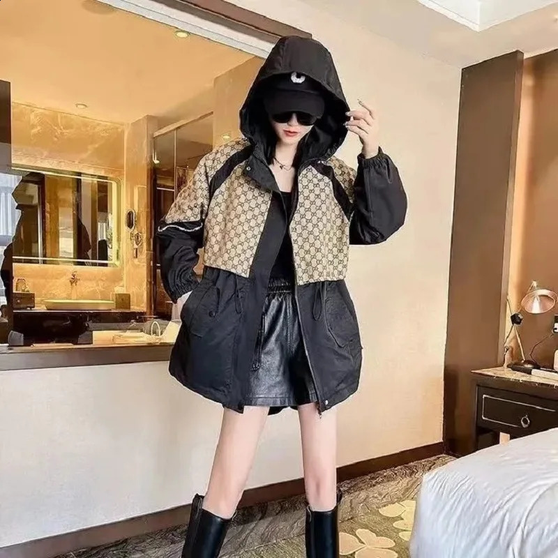 Womens Hooded Trench Coat Workwear Jacket Korean Loose Windbreaker Female Casual Outerwear Large Size Spring Autumn 240812