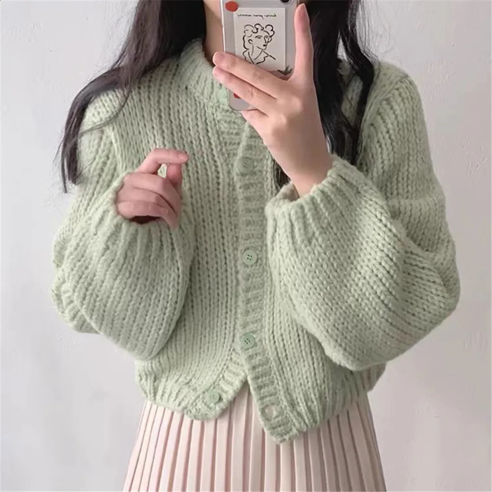 Autumn Winter Outerwear Korean Preppy Style Cardigan Sweater Ladies White Candy Color Fashion Soft Knit Jacket Womens 240812