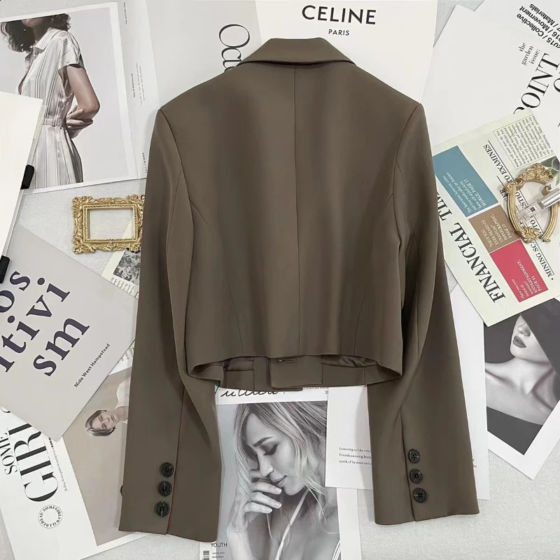 Korean Fashion Cropped Blazers Jacket Women Long Sleeve Office Ladies Streetwear Solid Color Single Button Short Suit Coat o240813