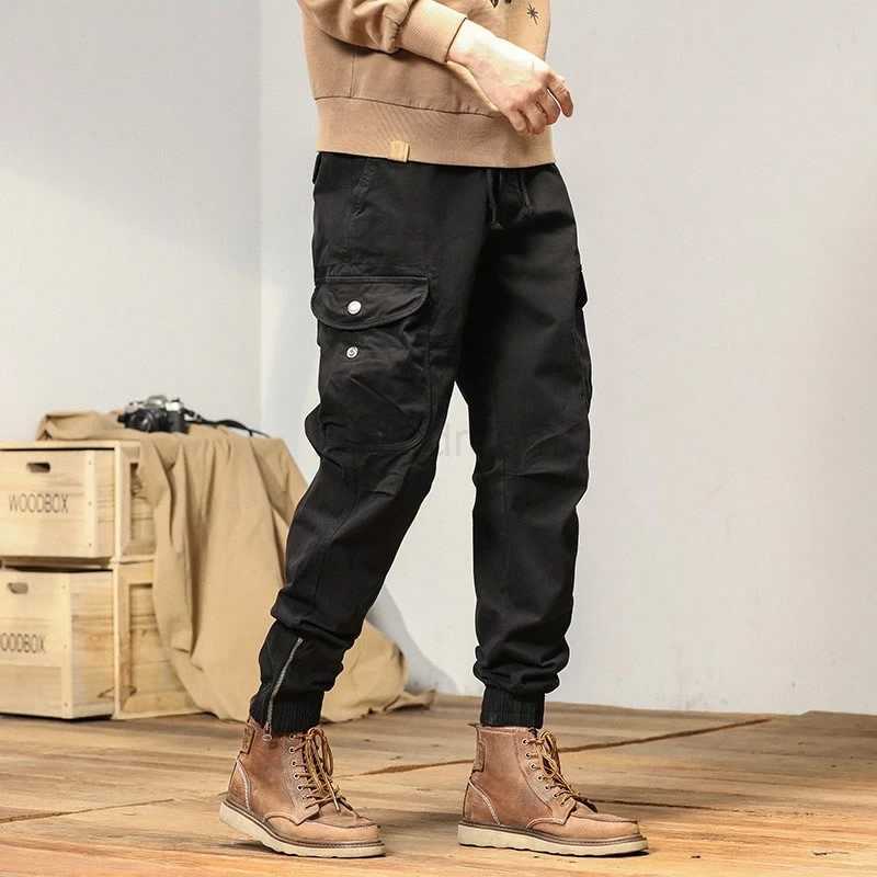 Spring Autumn Mens Clothing Solid Color Pockets Elastic High Waisted Sports Pants Bloomers Cargo Trousers England Style PantsXJ240813