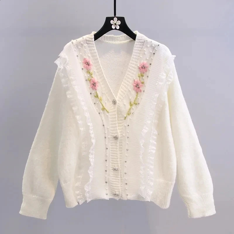Vintage Floral Embroidery Knittsd Cardigan Women Autumn Sweet Fashion Sweater Coat Korean Preppy Style Lolita Lace Sweater Coat 240812