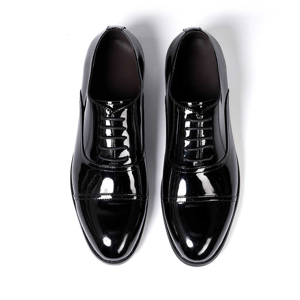 CMM Mens Business Leather Shoes Top Layer Cowhide Patent Leather Party Shoes Highend Handmade Mens Shoes