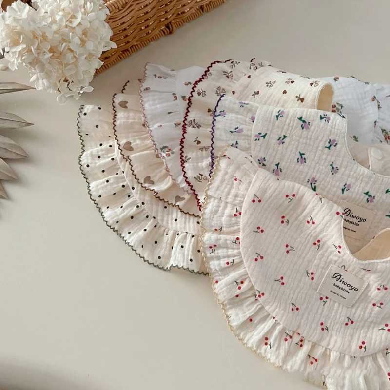 Bibs Burp Cloths INS Baby Gauze Feeding Drool Bib Ruffle Solid Infants Saliva Towel Soft Cotton Burp Cloth For Toddler Kids Bibs Korean NewL4812