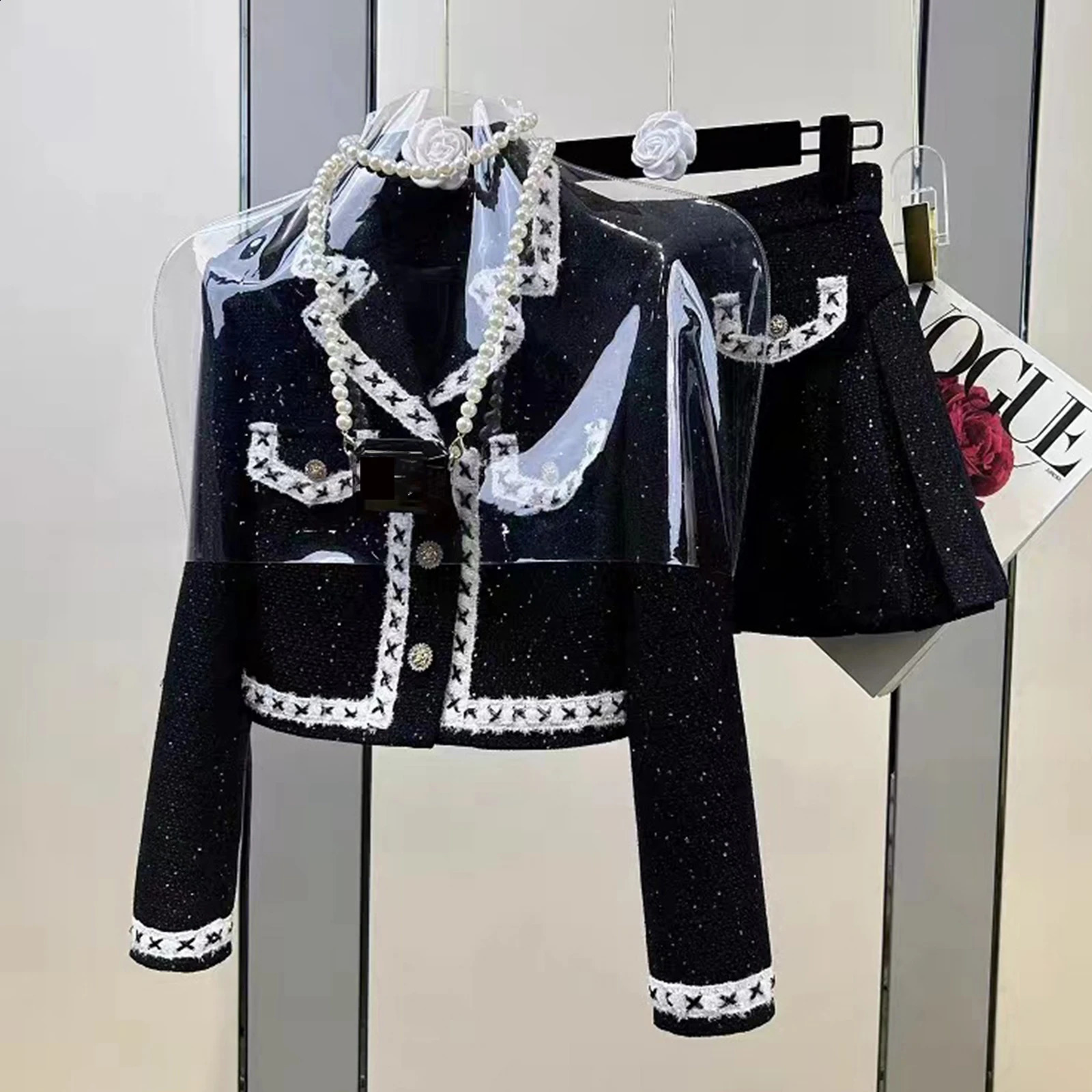 Trendy Small Fragrance Two Piece Set Womens Black SpringSummer Short CoatMini Tight Elegant and Unique 240812
