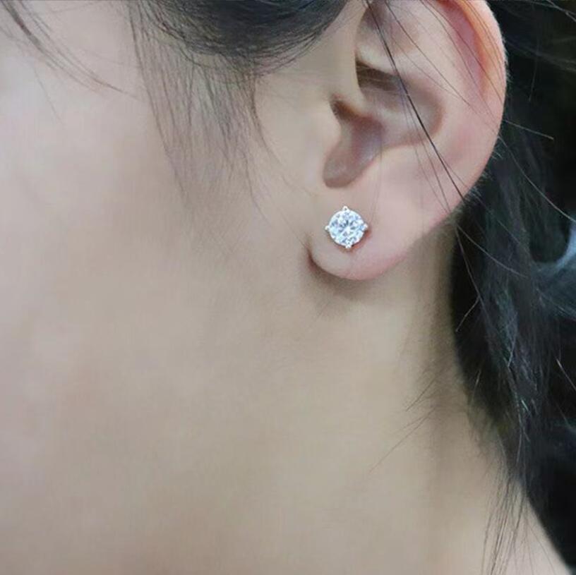 Ins Top Sell Stud Earrings Ladies Jewelry Real 100% 925 Sterling Silver Round Cut White Moissanite Diamond Gemstones Party Women Wedding Earring Gift