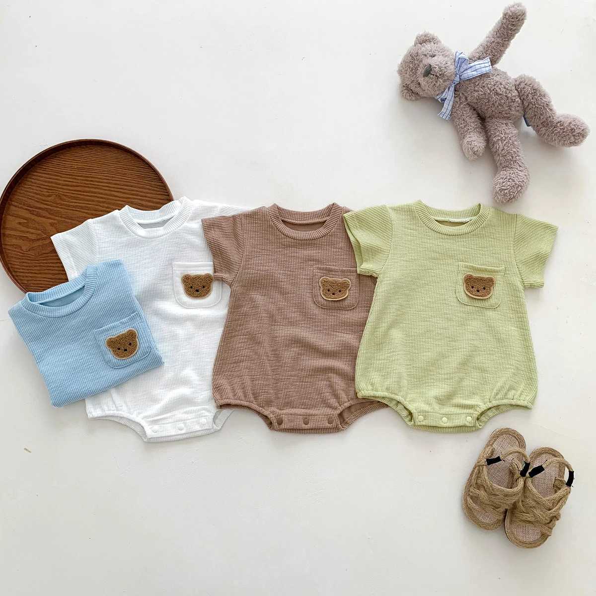 Summer baby clothing newborn jumpsuit boys jumpsuit solid color pocket bear embroidery print 0-2 years W240812
