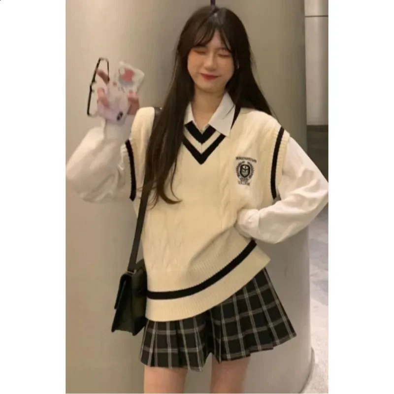 PTKPCC Spring and Autumn Knitted Vest Womens Sweater Korean Edition British Academy Style Sang Wear Versatile Top 240812