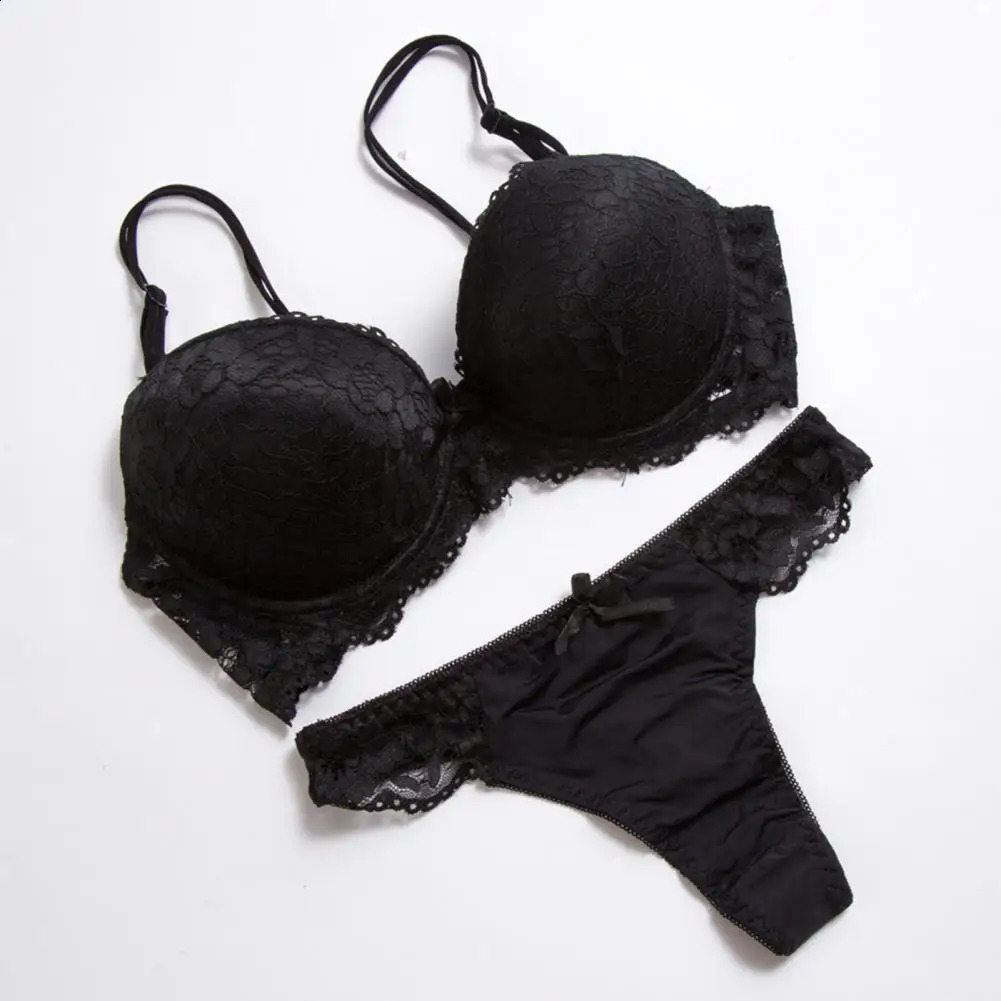 2 PcsSet Brassiere Brie Set Solid Color Removable Shoulder Strap Underwear Set Rear Double Row Buckle Decor Lace Bra Panty Set 240812