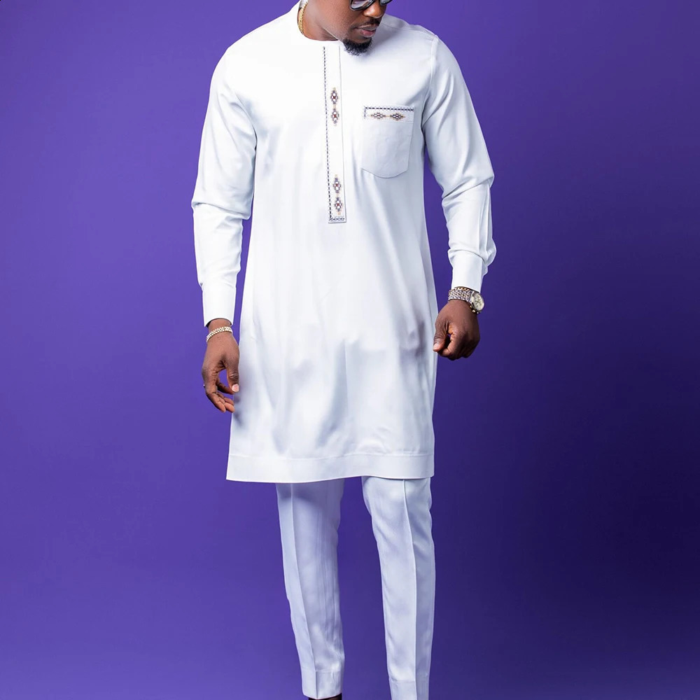 2024 African Traditional Mens Set Elegant and Fashionable Mens Suit Casual Embroidery Two Piece Set Mens Suit Kaftan 240813